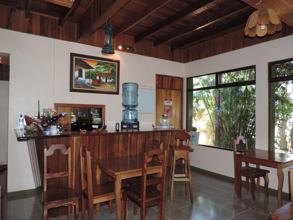 Hotel Bell Bird Monteverde ภายนอก รูปภาพ
