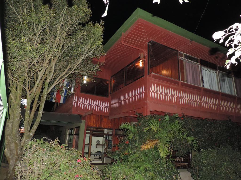 Hotel Bell Bird Monteverde ภายนอก รูปภาพ