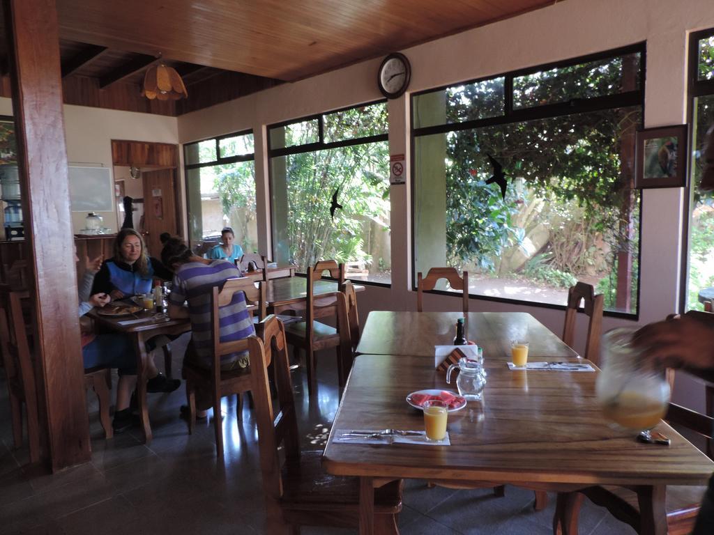 Hotel Bell Bird Monteverde ภายนอก รูปภาพ