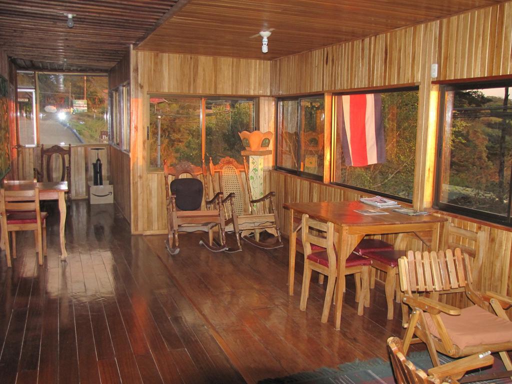 Hotel Bell Bird Monteverde ภายนอก รูปภาพ